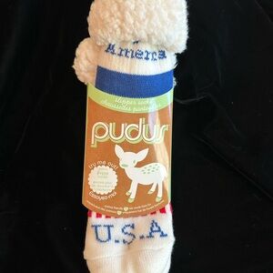 ⭐️NWT⭐️ Pudus USA Slipper Socks